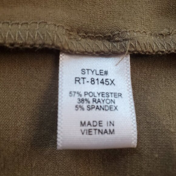 2 ZENANA SZ 1X Rolled Short Sleeve V-Neck Tops Coral Stripe & Olive Brown - Picture 9 of 10